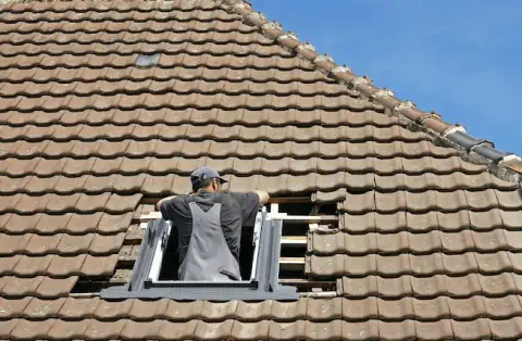 Pose de velux - Saint-Anthème